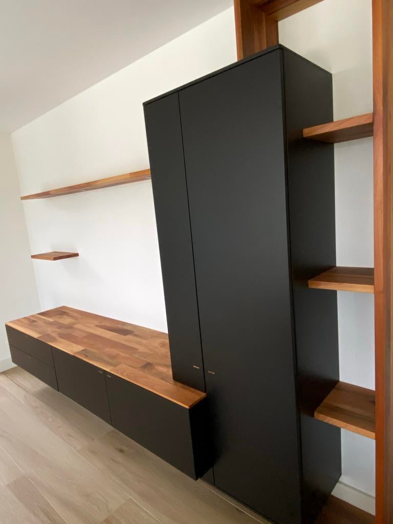 Interstar wandmeubel zo goed als nieuw, Ophalen, 250 tot 300 cm, 200 cm of meer, Zo goed als nieuw