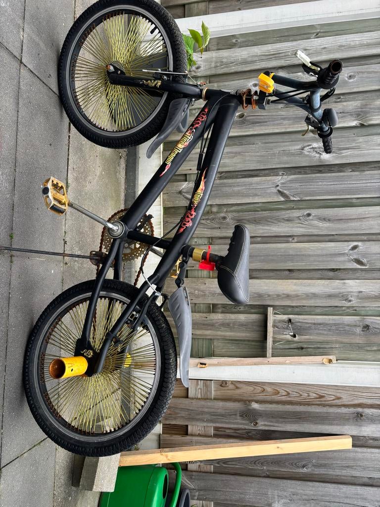 Zwarte BMX met gouden spaken, Ophalen, Gebruikt, Staal, 20 tot 24 inch