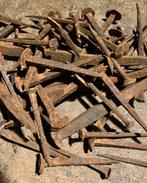 Antieke handgesmede vierkante nagels spijkers, Ophalen of Verzenden