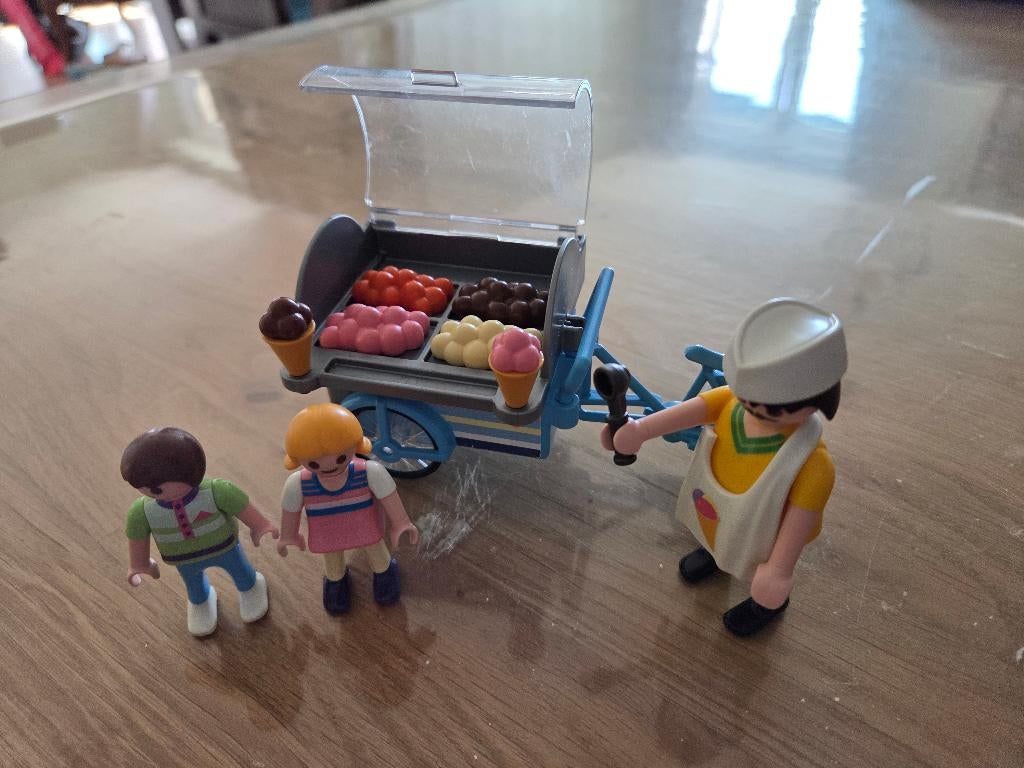 3244 playmobil ijsverkoper, Ophalen of Verzenden, Gebruikt, Complete set