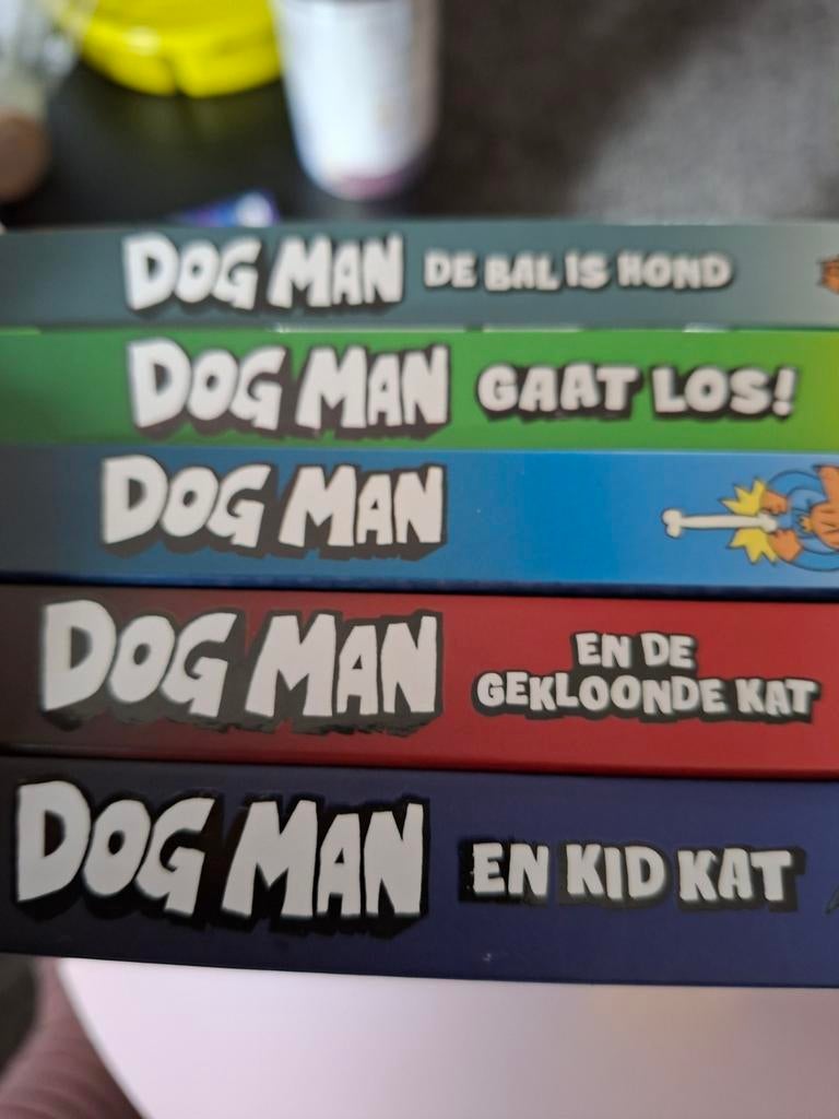 Dog man boeken hardcover, Ophalen of Verzenden, Zo goed als nieuw, Dav Pilkey, Fictie algemeen