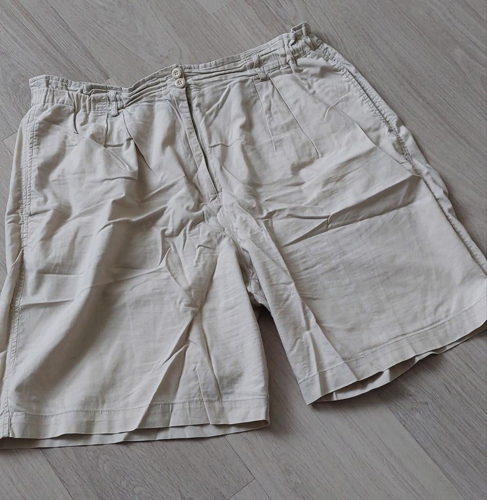 Zandkleurige korte broek maat 48, Kort, Beige, Maat 46/48 (XL) of groter, Ophalen of Verzenden