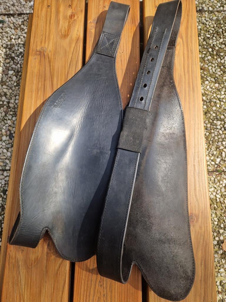 Mooie zwarte Torsion western / endurance fenders, Dieren en Toebehoren, Ophalen of Verzenden, Zo goed als nieuw, Western