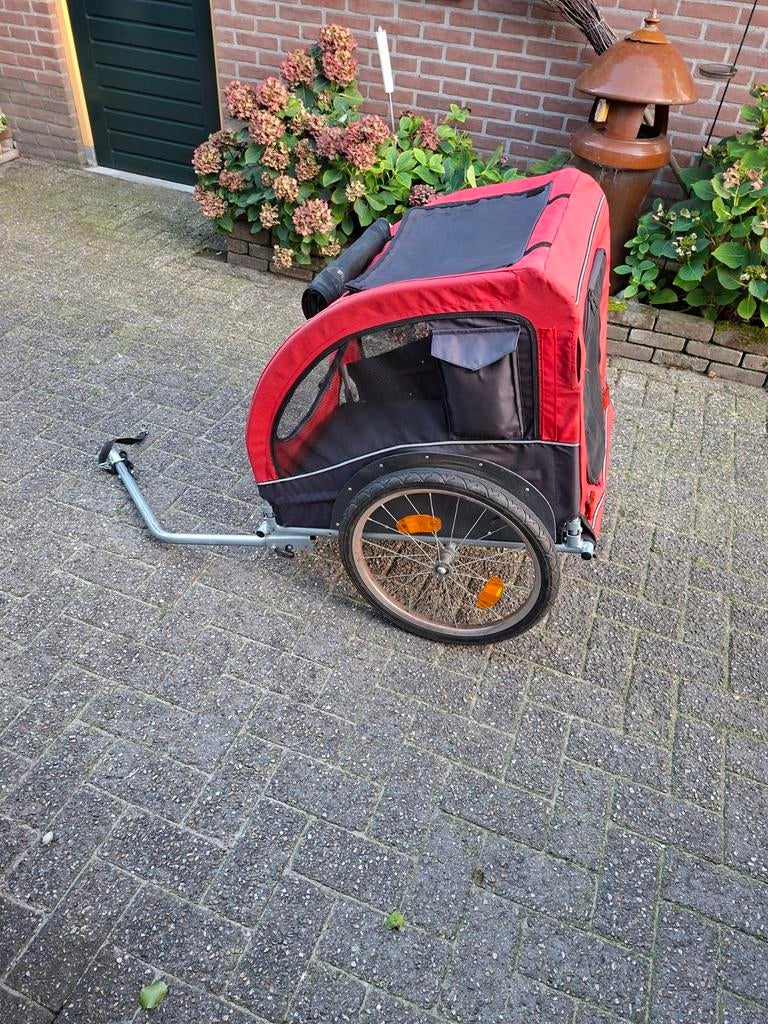 Honden kar , voor een niet te grote hond, Ophalen of Verzenden