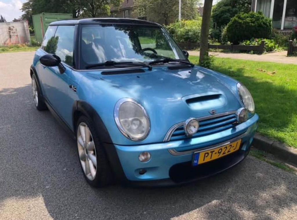 Mini Cooper S  R53 2002 Blauw, Auto's, Voorwielaandrijving, Leder en Stof, Overige kleuren, Handgeschakeld