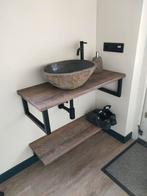 Waskom met kraan planken en bevestigingsbeugels, Ophalen, 50 tot 100 cm, Zo goed als nieuw, Minder dan 100 cm