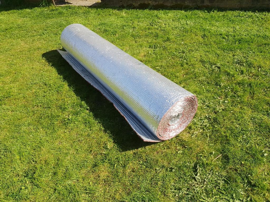 Aluminium reflecterende isolatiefolie noppenfolie 7m  149cm, Doe-het-zelf en Verbouw, Isolatie en Afdichting, Nieuw, Vloerisolatie