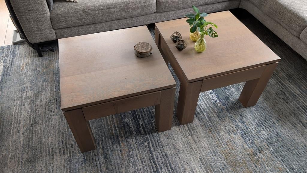 2 eiken salontafels 60 x 60 cm, Ophalen, Gebruikt, 50 tot 100 cm, Grijs geolied
