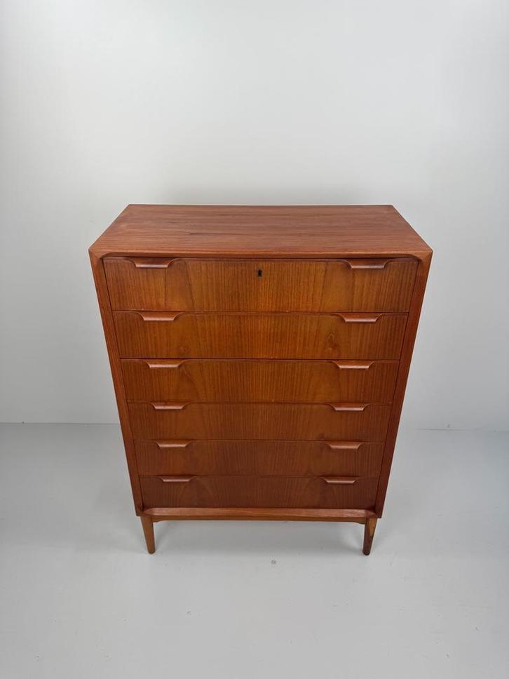 Scandinavian Mid-Century Teak Chest of Drawers, Huis en Inrichting, Kasten | Ladekasten, Gebruikt, Minder dan 100 cm, 50 tot 100 cm