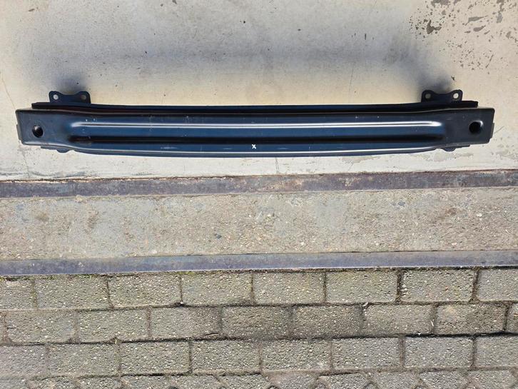 Bumperbalk achter Seat/Cupra Leon 5FA  bj 2020-heden, Gebruikt, Martorell, Ophalen of Verzenden, Sidali047@hotmail.com