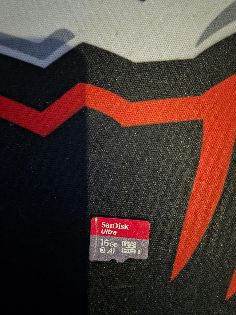 Sandisk Micro SD 16GB, Audio, Tv en Foto, Fotografie | Geheugenkaarten, SD, Gebruikt, Sandisk, Ophalen of Verzenden