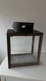 Lantaarn, Huis en Inrichting, Woonaccessoires | Kandelaars en Kaarsen, Ophalen of Verzenden, Zo goed als nieuw, Hout, 25 tot 50 cm