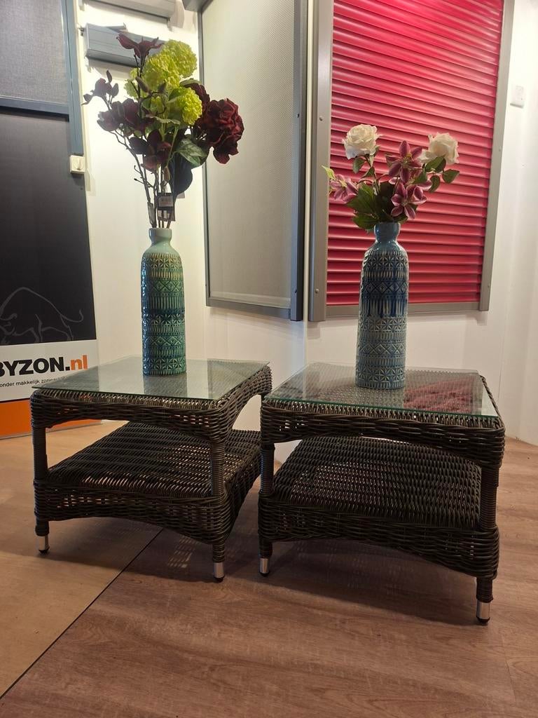 2 Nieuwe salon of bijzettafeltjes, Ophalen, Nieuw, Vierkant, Wicker