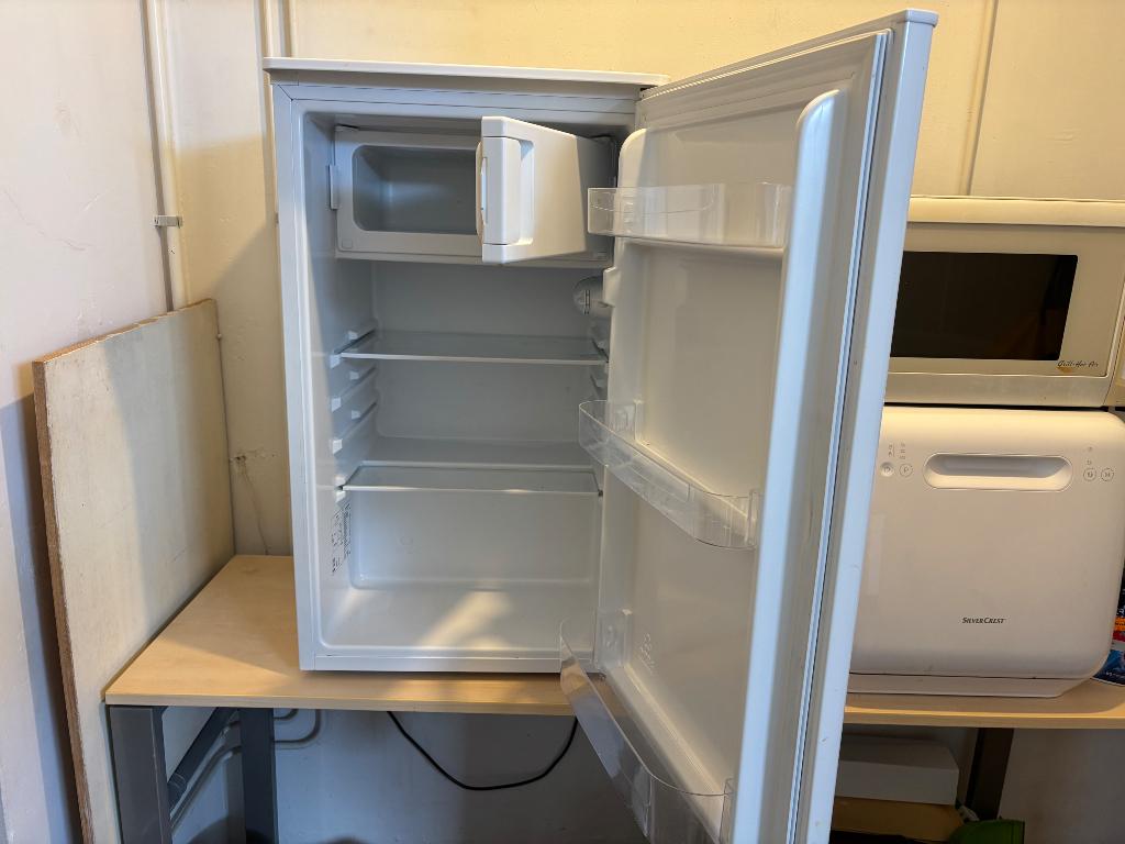 Koelkast, Gebruikt, 100 tot 150 liter, Met vriesvak, Ophalen