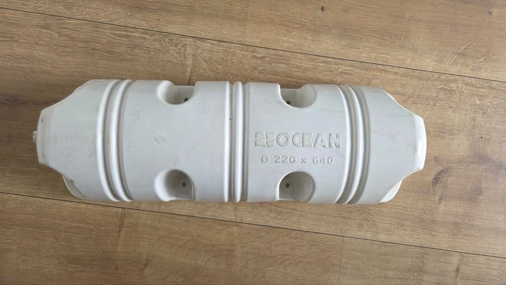 Ocean steigerfender dock fender, Watersport en Boten, Accessoires en Onderhoud, Ophalen of Verzenden, Nieuw, Overige typen