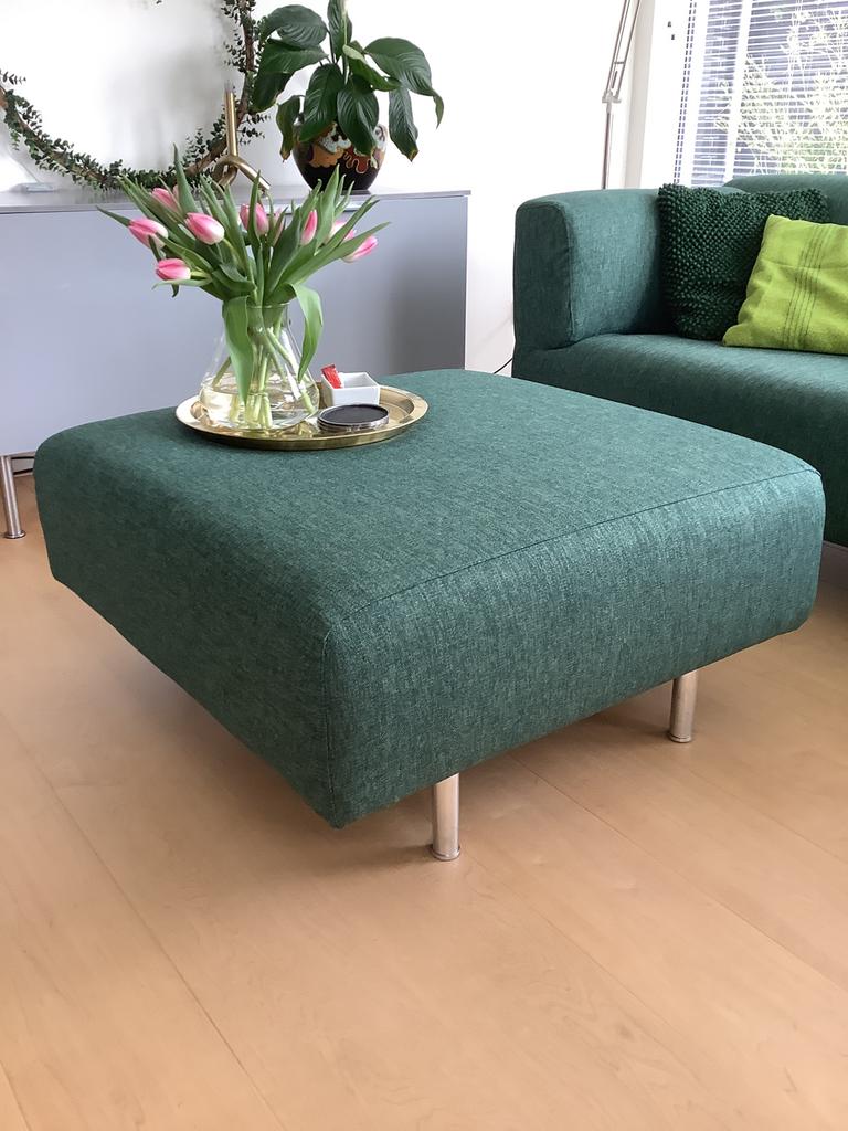 Cassina Met hocker nieuw bekleed in forest green, Ophalen, Zo goed als nieuw, Rechthoekig, Stof