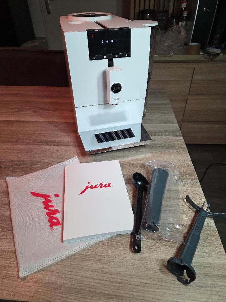 Jura ENA4  (EA) Full Nordic White 2021 zgan, Witgoed en Apparatuur, Koffiezetapparaten, Zo goed als nieuw, Gemalen koffie, Koffiebonen