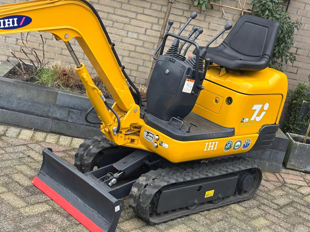 IHI 7j gebruikte minigraver 0.8ton Diesel, Zakelijke goederen, Graafmachine