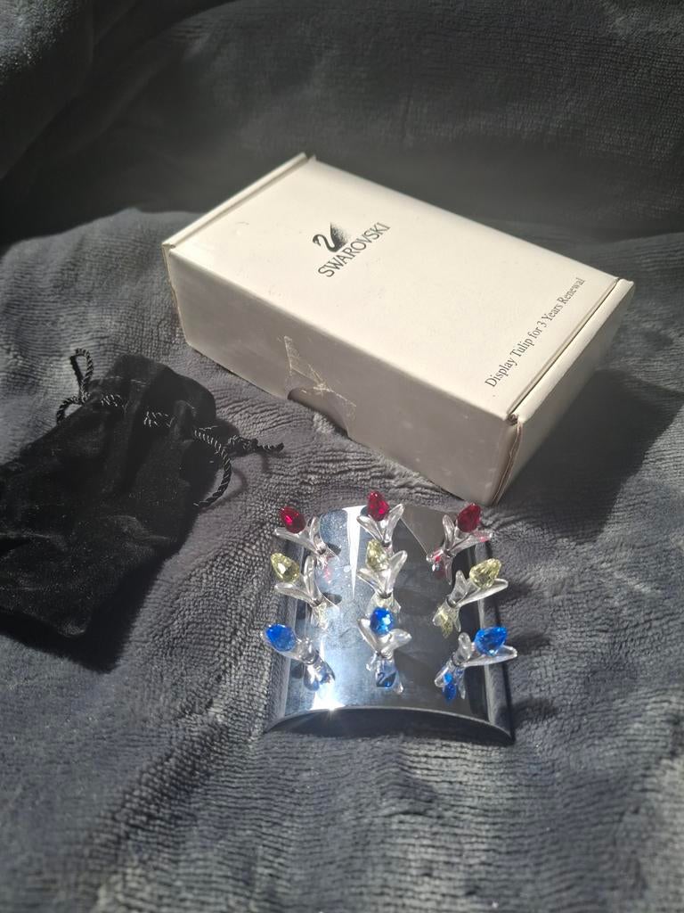 Swarovski in doosje. Tulpen, Ophalen of Verzenden, Gebruikt, Figuurtje
