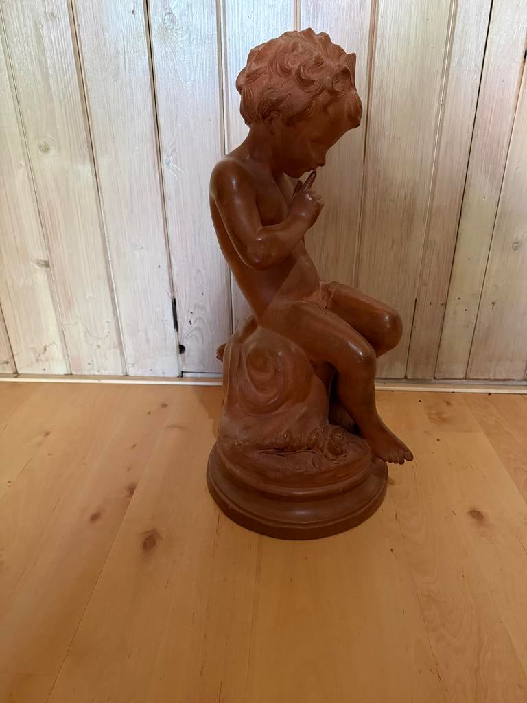 Grote terracotta putti beeld, gesigneerd Falconet, ca. 1900, Antiek en Kunst, Ophalen