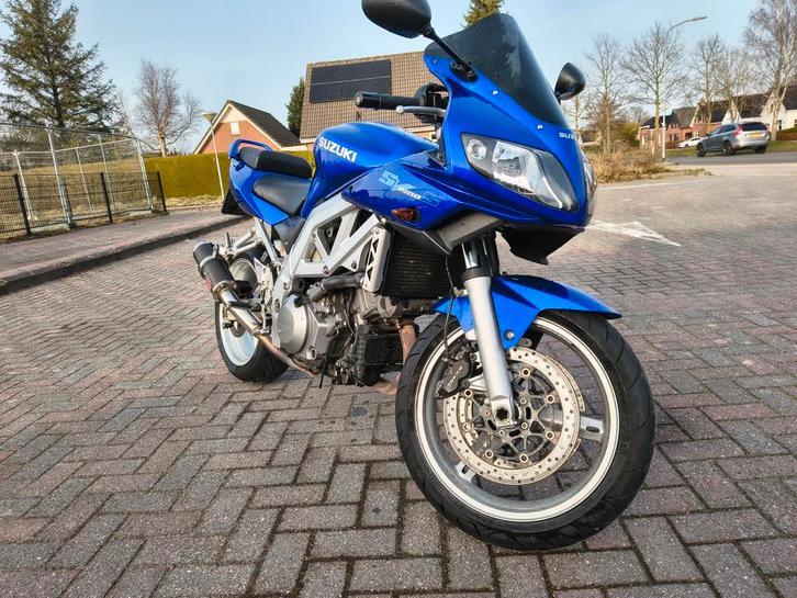 Sv1000s slechts 30000km sportdempers, Motoren, Motoren | Suzuki, Ophalen