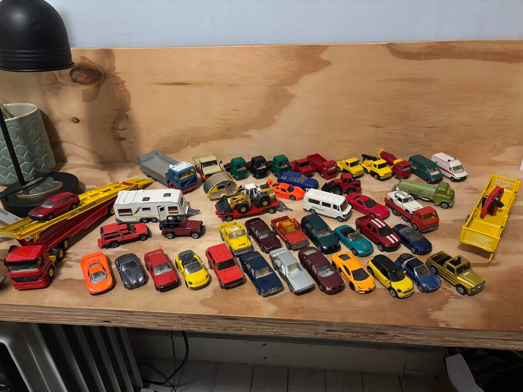 49 stuks Siku auto’s en vrachtwagens, Ophalen of Verzenden, Groter dan 1:32, Auto, Revell