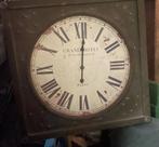 Grote Wandklok 'Grand Hotel Paris' - Vintage Stijl, Huis en Inrichting, Woonaccessoires | Klokken, Ophalen of Verzenden, Gebruikt