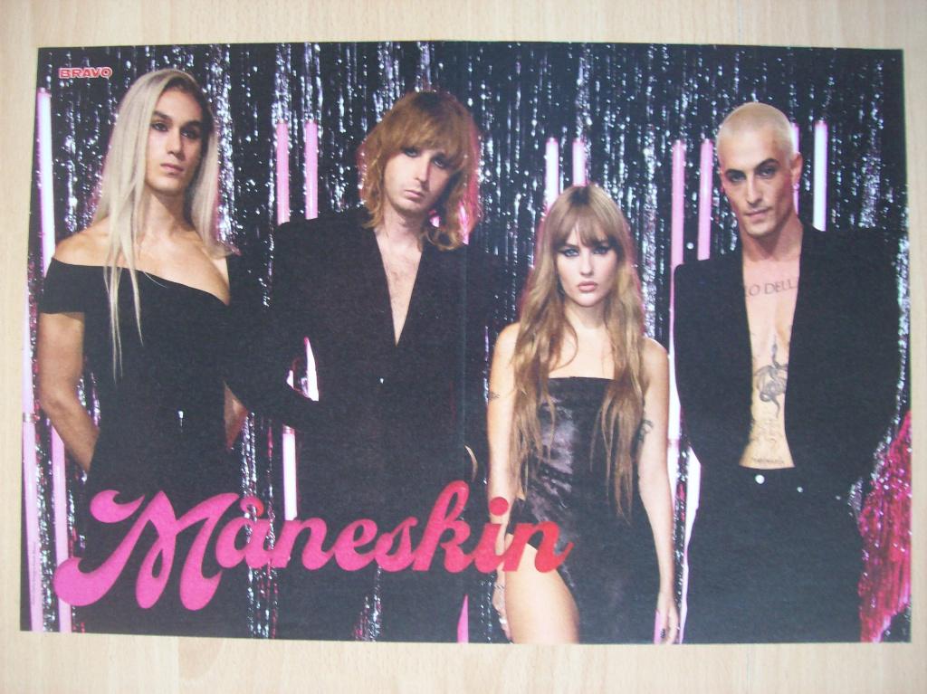 Poster van Måneskin / Badmomzjay uit Duits tijdschrift Bravo, Ophalen of Verzenden, Nieuw, A1 t/m A3, Muziek