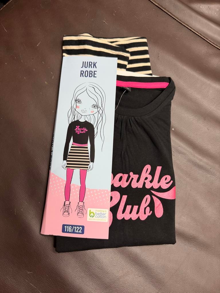 Zwart jurkje met streepjesrokje, maat 116/122, Kinderen en Baby's, Kinderkleding | Maat 116, Ophalen of Verzenden, Nieuw, Meisje