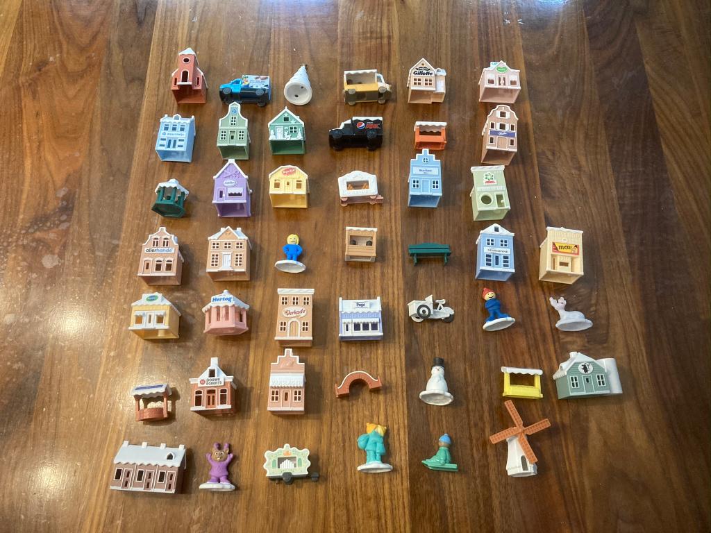 Winterdorp kerstdorp huisjes 45 stuks compleet ah actie 2019, Verzamelen, Supermarktacties, Albert Heijn, Ophalen of Verzenden