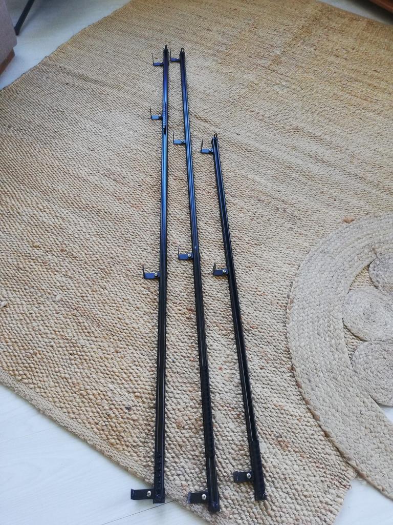 Gordijnrails Kwantum - 2x 1.5m, 1x 1m - Zo goed als nieuw, Ophalen, Zo goed als nieuw, Zwart, 150 tot 200 cm