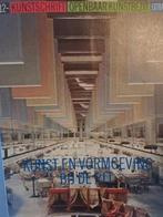 KUNST EN VORMGEVING BIJ DE PTT, Ophalen of Verzenden, Zo goed als nieuw, Grafische vormgeving