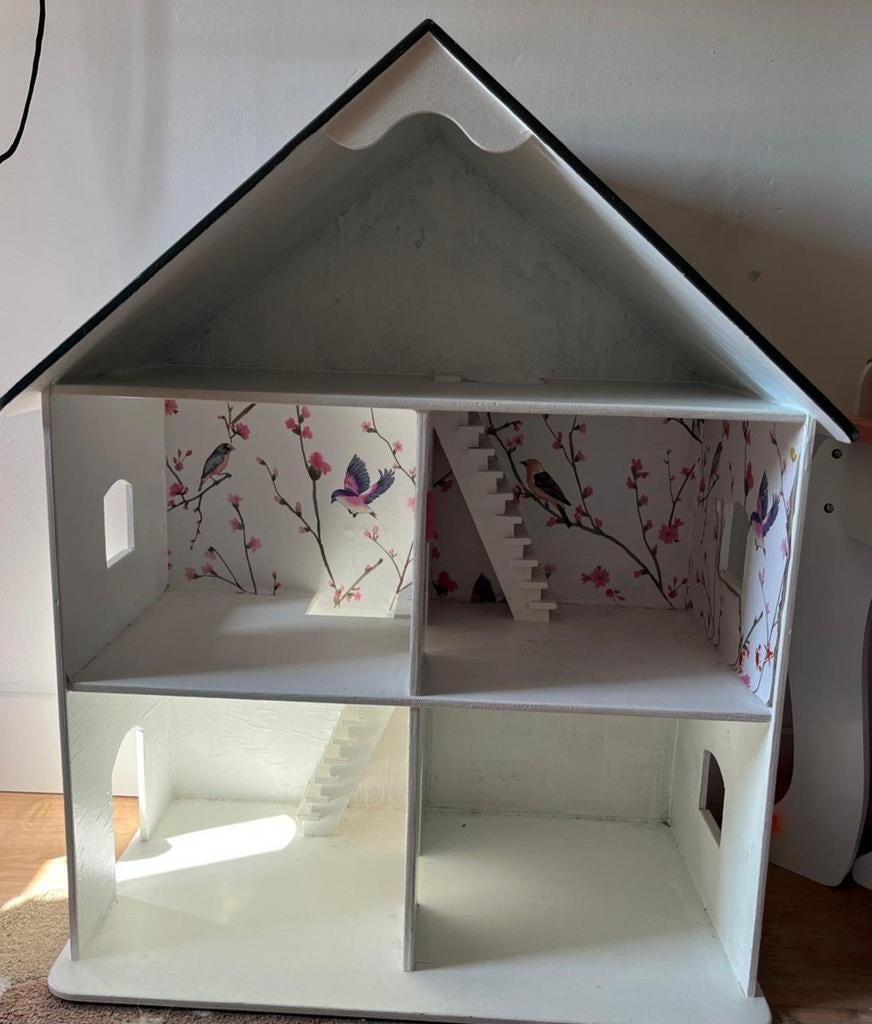 Mooi houten poppenhuis, Kinderen en Baby's, Speelgoed | Poppenhuizen, Ophalen of Verzenden, Poppenhuis