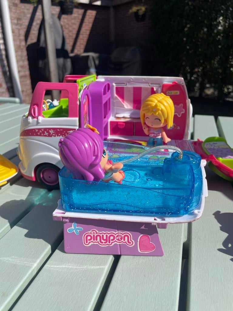 Pinypon speelset: camper, auto, boot en veel accessoires, Kinderen en Baby's, Speelgoed | Overig, Ophalen of Verzenden, Gebruikt