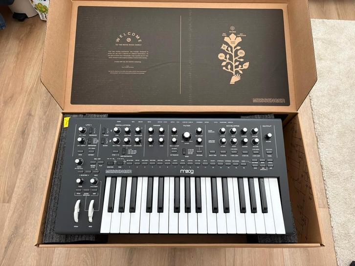 Moog Messenger 3 maanden oud, Muziek en Instrumenten, Synthesizers, Nieuw, Overige aantallen, Overige merken, Ophalen of Verzenden