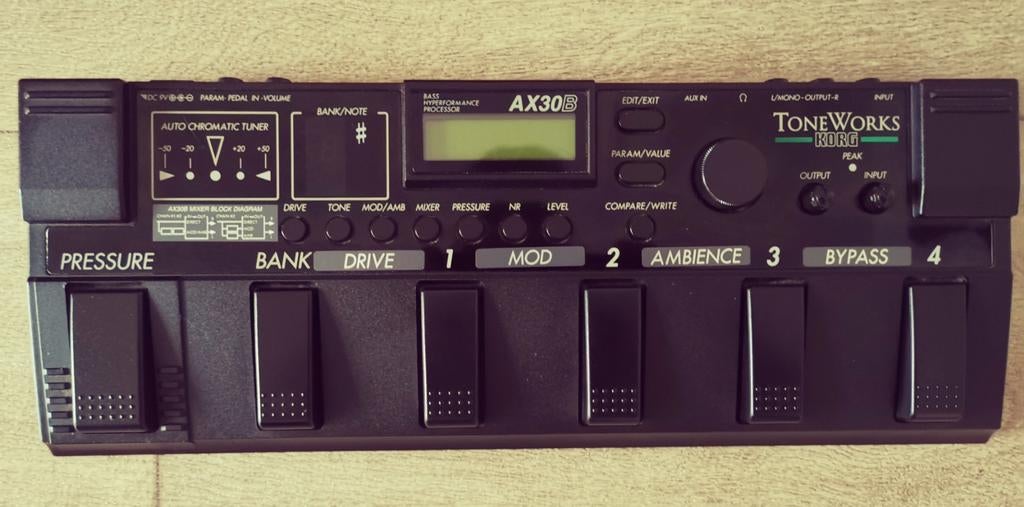 Korg AX30B processor, effectenpedaal, Muziek en Instrumenten, Effecten, Ophalen of Verzenden, Gebruikt