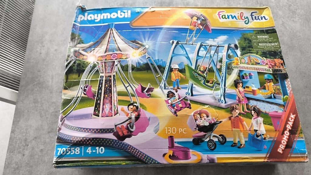 PLAYMOBIL Family Fun Groot pretpark - 70558, Ophalen of Verzenden, Nieuw, Complete set