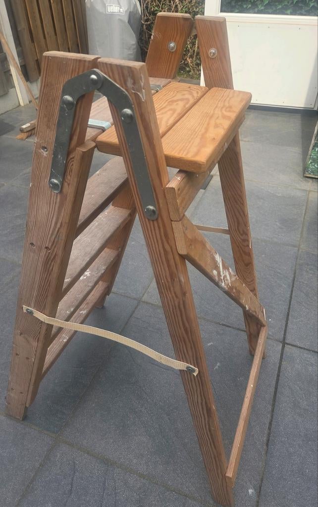 Trap, schilder, timmerman, klusjes, 1 kruk, Ophalen, 60 tot 90 cm