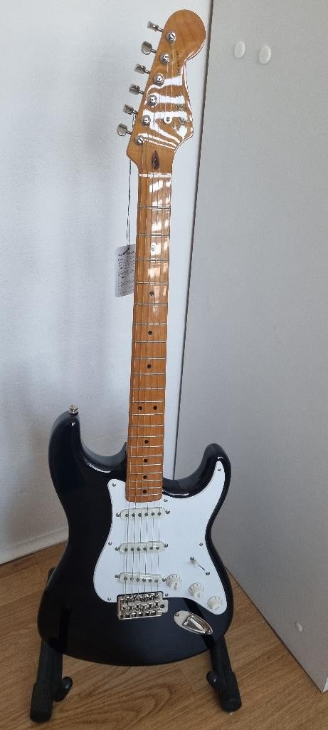 Squire Classic Vibes 50’s black MN Stratocaster Indonesia, Ophalen of Verzenden, Nieuw, Solid body, Fender