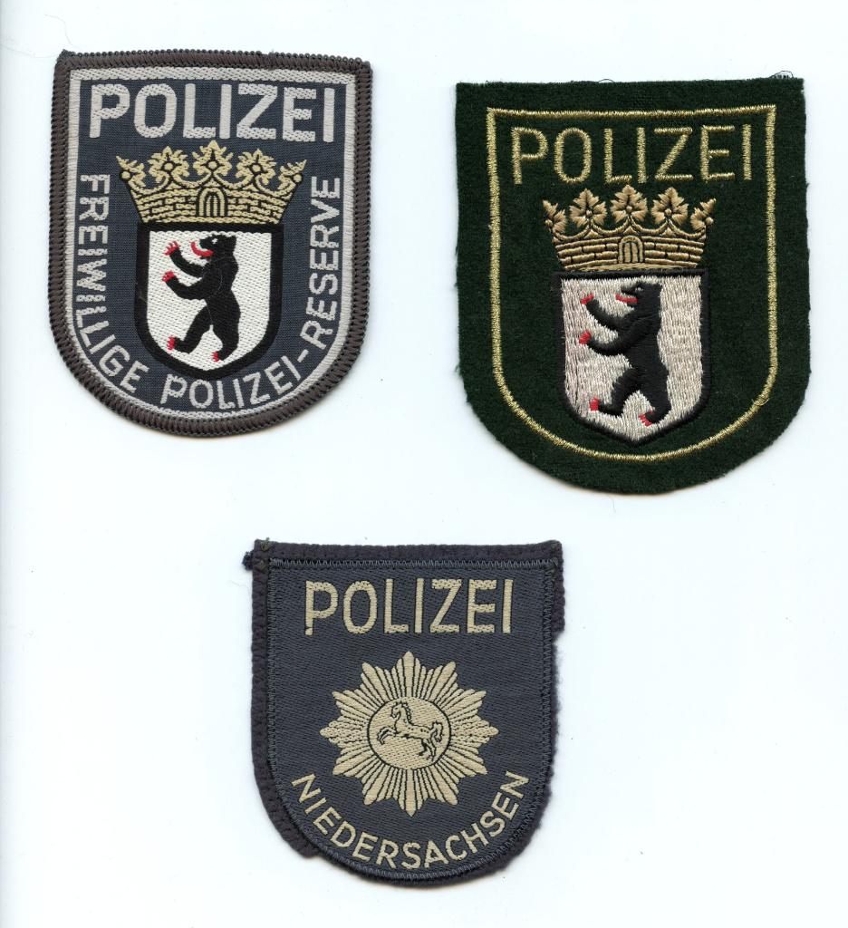 Duitse Politie Polizei patch 6 stuks Berlin / Niedersachsen, Verzamelen, Ophalen of Verzenden, Overige soorten, Duitsland, Embleem of Badge