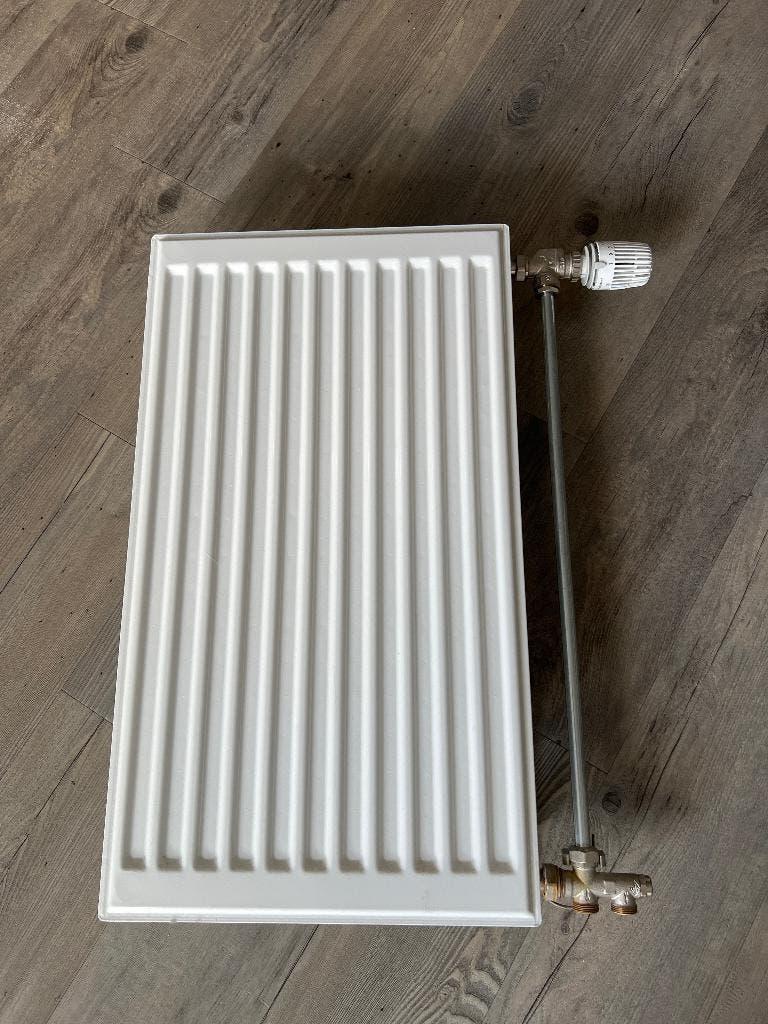 Cv radiator, Ophalen, 30 tot 80 cm, 500 tot 800 watt, Radiator