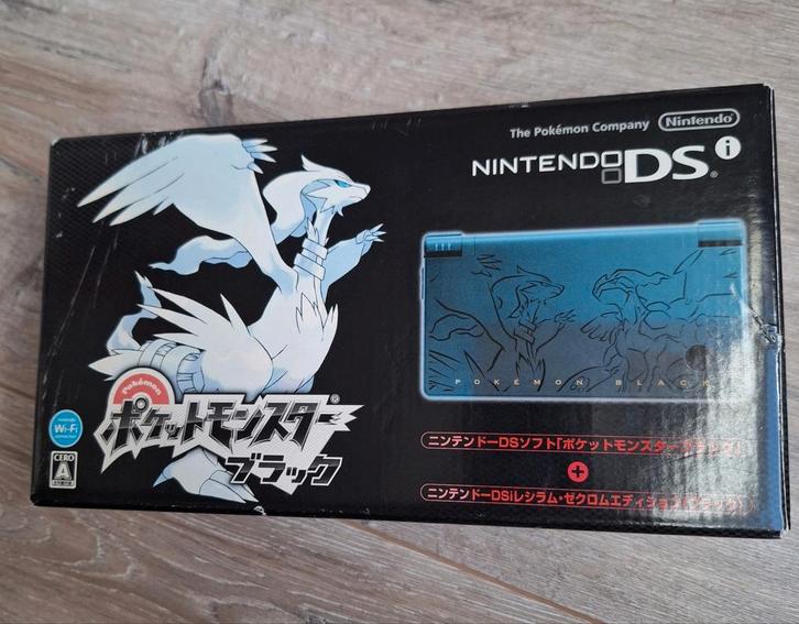 NINTENDO DSi Pokemon Black Reshiram & Zekrom Limited Edition, Spelcomputers en Games, Spelcomputers | Nintendo DS, Zo goed als nieuw