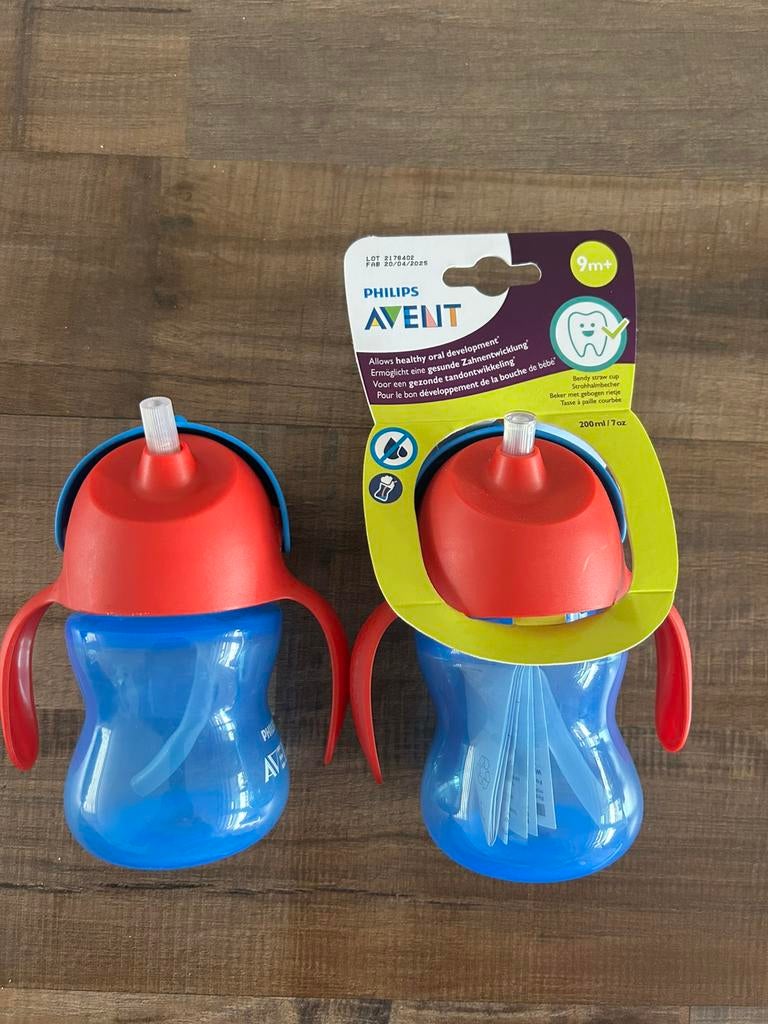 Philips Avent 9+ baby rietjesbeker 2stuks (NIEUW!), Kinderen en Baby's, Babykleding | Baby-zwemkleding, Ophalen of Verzenden, Nieuw