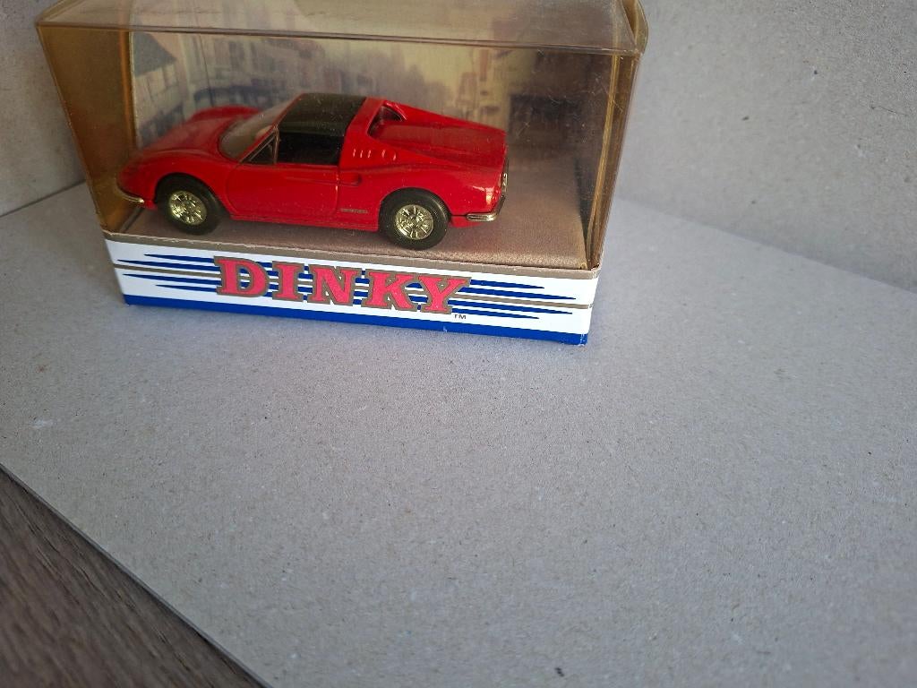 Ferrari Matchbox Dinky Toys, Hobby en Vrije tijd, Ophalen of Verzenden, Auto, Dinky Toys