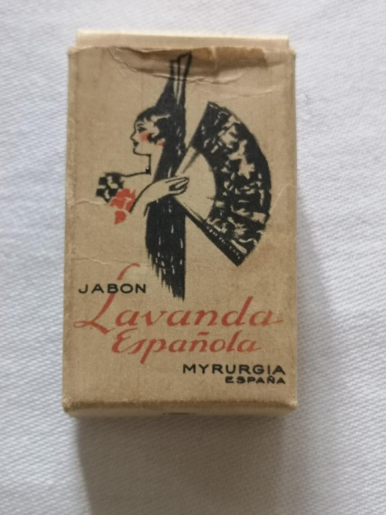 Heel oud zeepje Maya Myrurgia, Verzamelen, Ophalen of Verzenden