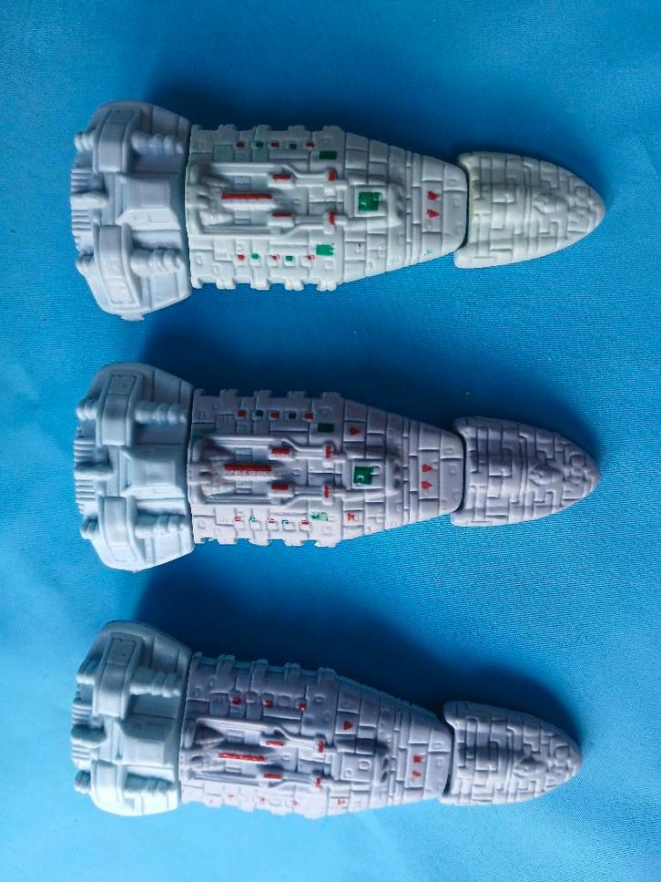 geen ferrero - Tombola - zie tekst -              - 20032026, Verzamelen, Verrassingseieren, Zo goed als nieuw, Steekfiguren, Ophalen of Verzenden