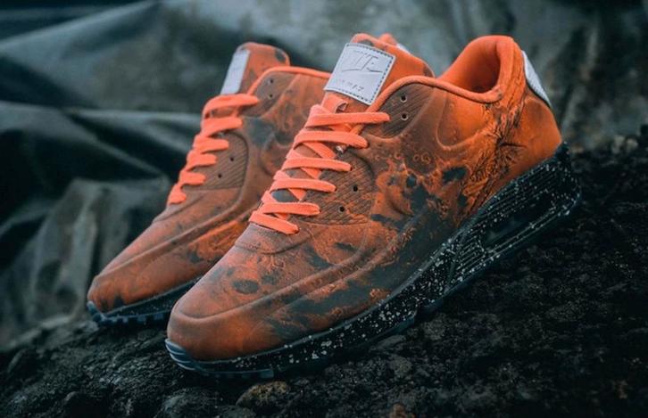 Nike Air Max 90 Mars Landing., Kleding | Heren, Schoenen, Zo goed als nieuw, Sneakers of Gympen, Overige kleuren, Ophalen of Verzenden