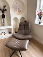 Reflex fauteuil met voetenbankje relax bruin leder, Huis en Inrichting, Fauteuils, Ophalen, Japandi industrieel chic, Minder dan 75 cm
