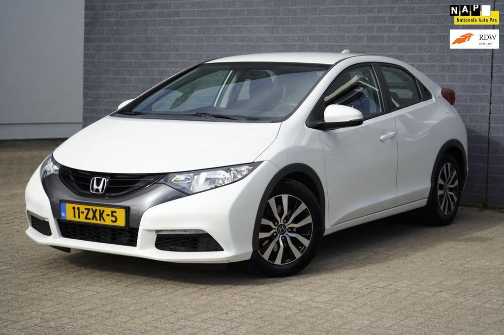 Honda Civic 1.6D Comfort, Trekhaak, Navi, Airco, Cruise, NAP, Auto's, Honda, Voorwielaandrijving, Euro 5, 28 km/l, Zwart