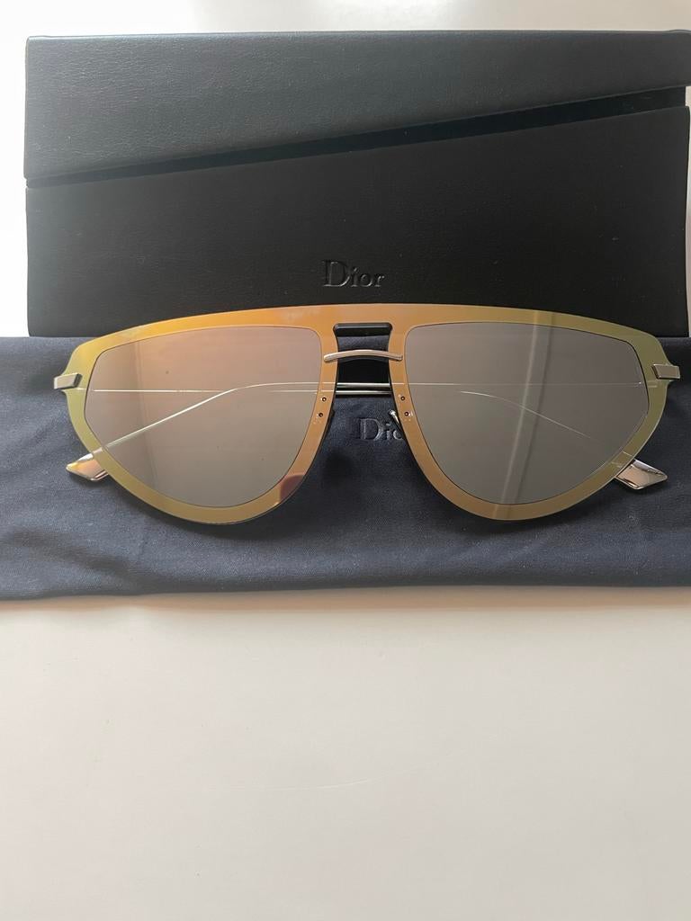 Dior Ultime 2 Zonnebrillen - Mooie Staat, Sieraden, Tassen en Uiterlijk, Zonnebrillen en Brillen | Dames, Zonnebril, Overige kleuren